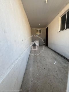 Casa à venda com 2 quartos e ponto comercial no Marcos freire 1