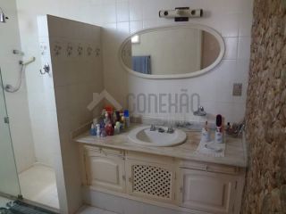 Mansão com 6 quartos na Coroa do Meio