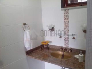 Mansão com 6 quartos na Coroa do Meio