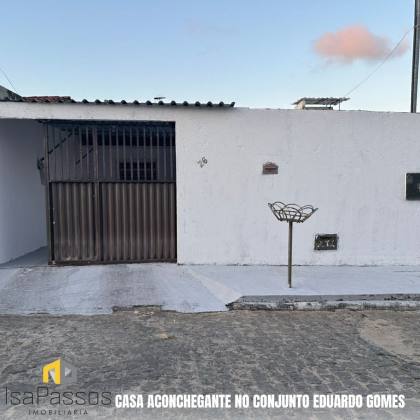 Casa Belíssima e Aconchegante com 160M² no Conjunto Eduardo Gomes
