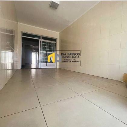 EXCELENTE Casa REFORMADA no Bairro Siqueira Campos, Ampla e Arejada! Aconchegante, no porcelanato e áreas molhadas revestidas