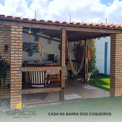 VENDO EXCELENTE Casa (C/ ÀREA DE LAZER P/ TODA FAMILIA) na BARRA DOS COQUEIROS (Área construída 176 m2 Área total 300 m2)