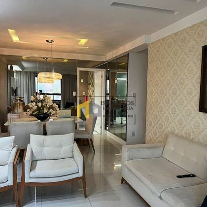 Apartamento Elegante, requintado com 148M² no EDIFÍCIO VARANDAS DO GARCIA