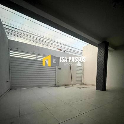 GRANDE OPORTUNIDADE! Casa no ORLANDO DANTAS com ponto comercial em local estratégico!