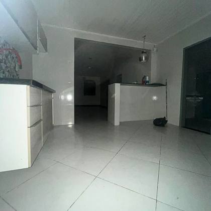 GRANDE OPORTUNIDADE! Casa no ORLANDO DANTAS com ponto comercial em local estratégico!