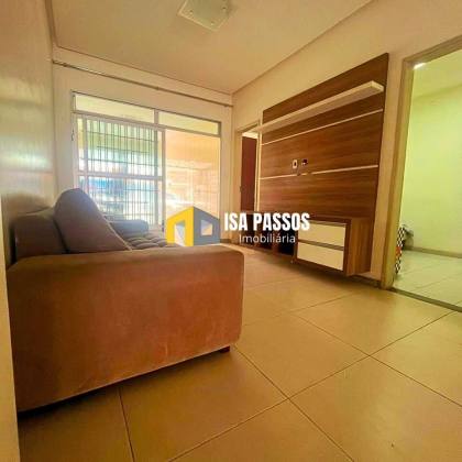 EXCELENTE! Casa REFORMADA com 175M² no Bairro Siqueira Campos, Ampla e Arejada! Aconchegante, no porcelanato e áreas molhadas revestidas.