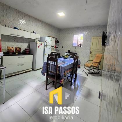OPORTUNIDADE!!! Casa aconchegante e cômodos amplos no Bairro Santos Dumont
