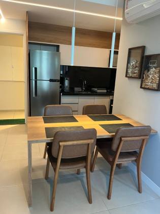 Apartamento Mobiliado Para Vender , Área Privilegiada, Ponta Verde 