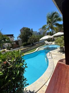 Casa no Cond. Res. Muro Alto