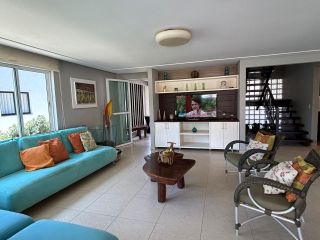 Casa no Cond. Res. Muro Alto