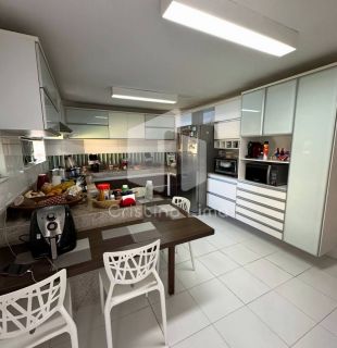 Casa Condomínio Melicio Machado