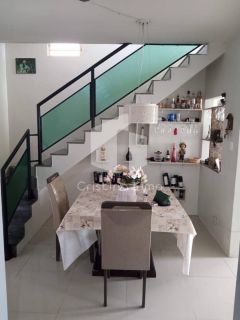 Casa Triplex no bairro Pereira Lobo