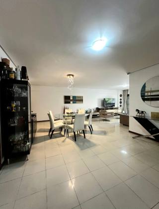 Apartamento no Edifício Saint Exupery, Ponta Verde, Maceió/AL