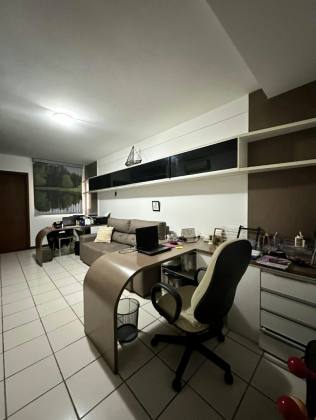 Apartamento no Edifício Saint Exupery, Ponta Verde, Maceió/AL