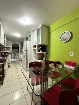 Apartamento no Edifício Saint Exupery, Ponta Verde, Maceió/AL