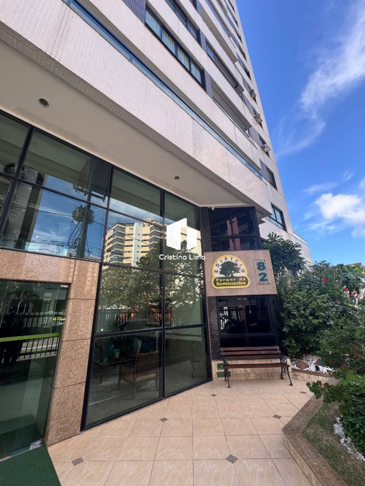 Apartamento no Edifício Parque da Sementeira, Jardins, Aracaju-SE