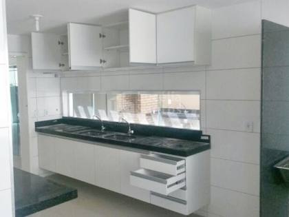 Casa duplex à Venda no Condomínio Pasadena Residence