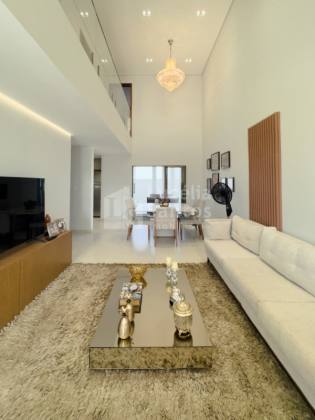 Casa Duplex à Venda no Condomínio Petrópolis Residence