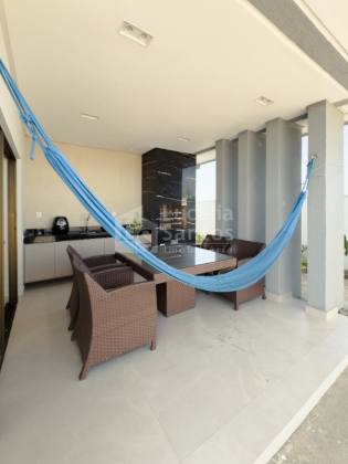 Casa Duplex à Venda no Condomínio Petrópolis Residence