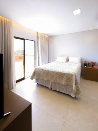 Casa Duplex à Venda no Condomínio Petrópolis Residence