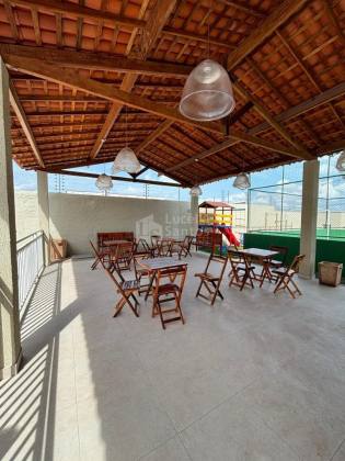 Casa Duplex à Venda no Condomínio Reserva do Leste 3