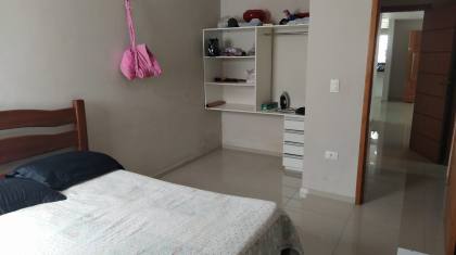 CASA À VENDA NA ZONA LESTE