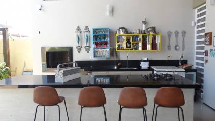 CASA DUPLEX À VENDA NO BAIRRO NOIVOS