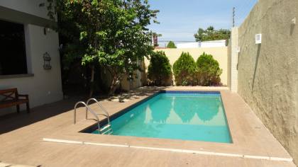 CASA DUPLEX À VENDA NO BAIRRO NOIVOS