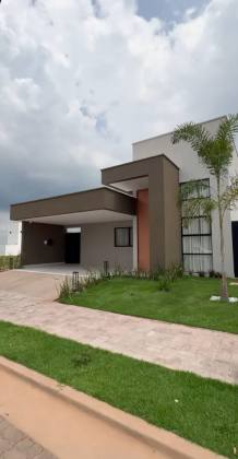 Casa à Venda no Condomínio  Petrópolis Residence - Teresina-PI