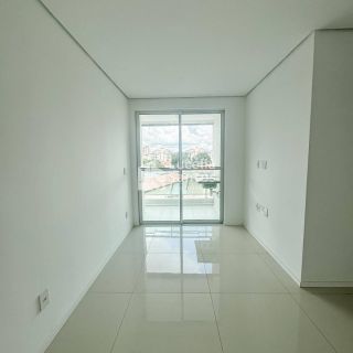 APARTAMENTO À VENDA NO EDIFICIO JONATHAS NUNES