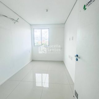 APARTAMENTO À VENDA NO EDIFICIO JONATHAS NUNES