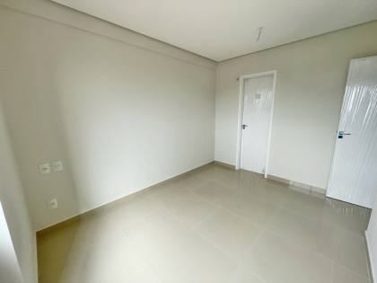 Apartamento à Venda no Condomínio Bosque São Cristóvão - Teresina - PI