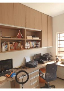 Casa à Venda no bairro Horto - Teresina - PI