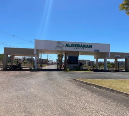 Lote no Condomínio Aldebaran Leste