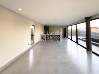 Casa à Venda no Condomínio Verana - Teresina - PI