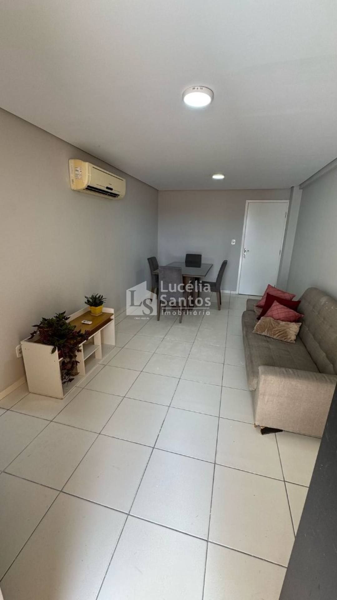 Apartamento à venda no Edifício Araxá Residence, Teresina - PI