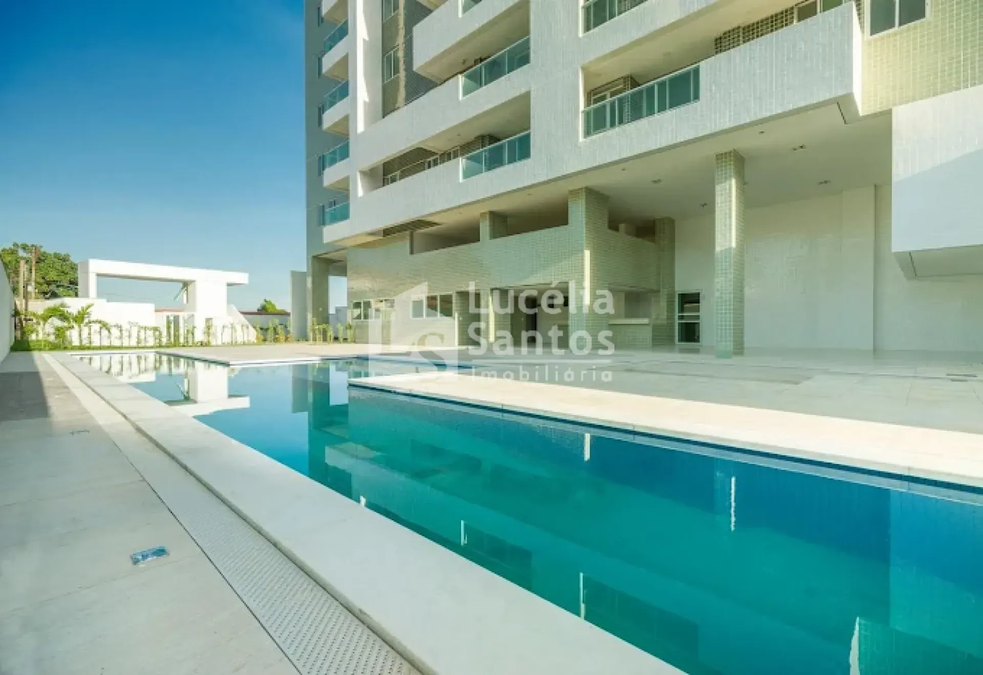 Apartamento à venda no Condomínio Paris Residence, Teresina -PI