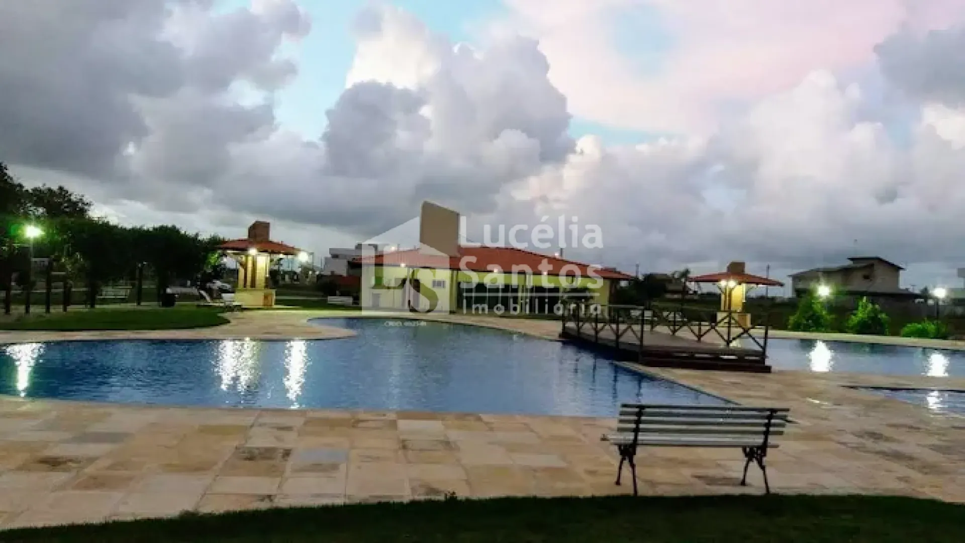 Lote à Venda no Condomínio Conviver Parnaiba Residence