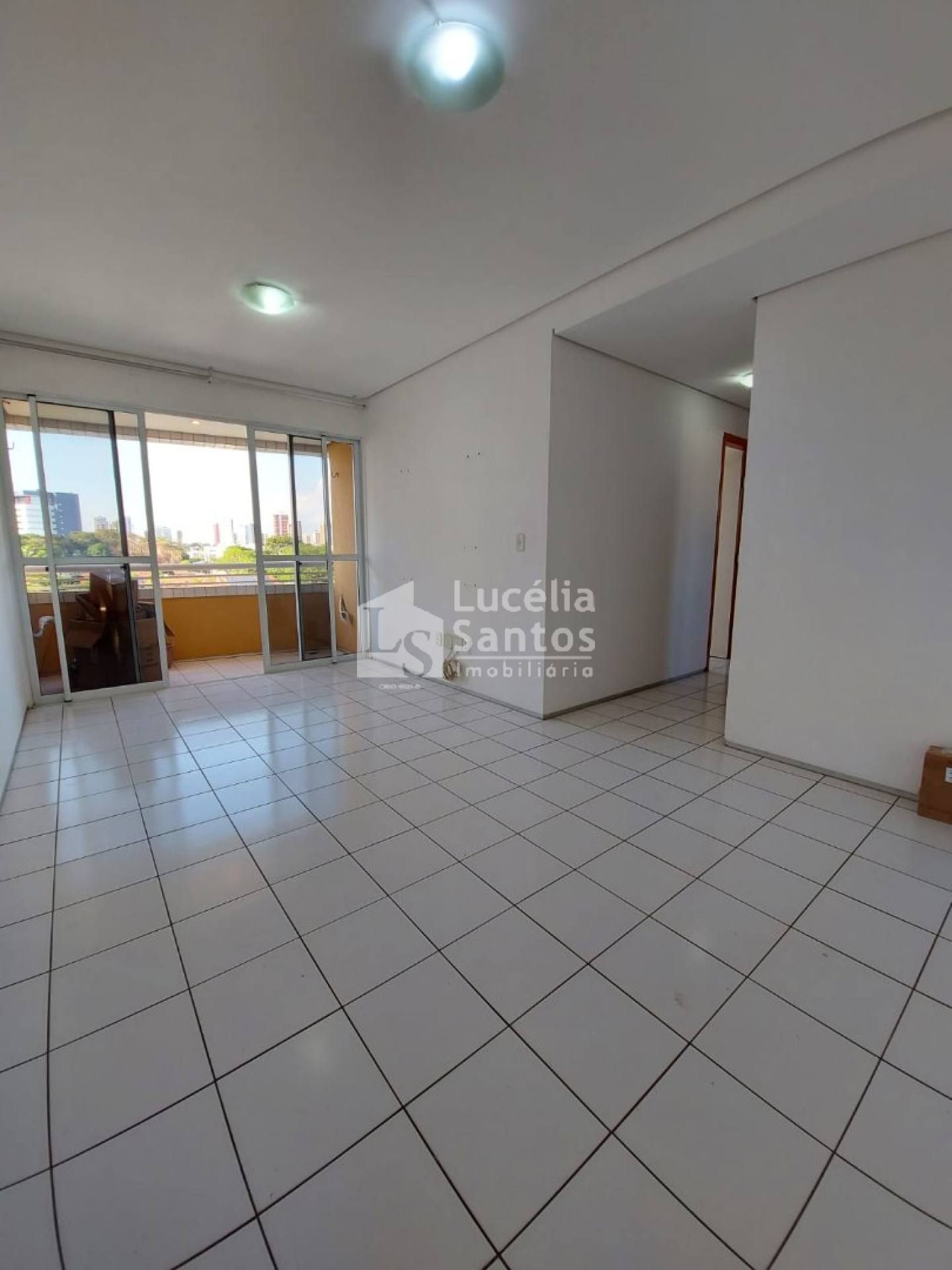 Apartamento à venda no Condomínio Tropical Tower - Teresina, PI.