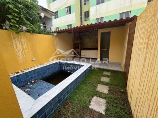Casa com Piscina