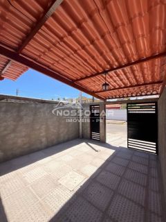 Casa com Piscina