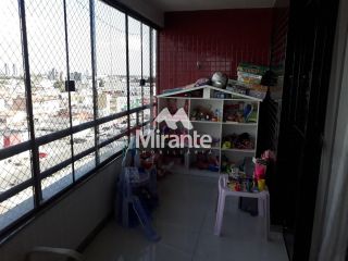 Apartamento Para Vender com 3 quartos no bairro Ponto Central em Feira De Santana