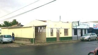 Casa Para Alugar no bairro Centro em Feira De Santana