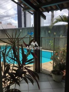 Casa Para Vender com 3 quartos sendo 1 suítes no bairro Santa Mônica em Feira De Santana