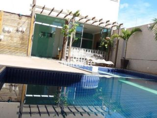 Casa Para Vender com 5 quartos sendo 5 suítes no bairro Papagaio em Feira De Santana