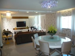 Casa Para Vender com 5 quartos sendo 5 suítes no bairro Papagaio em Feira De Santana