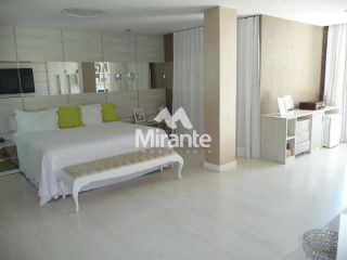 Casa Para Vender com 5 quartos sendo 5 suítes no bairro Papagaio em Feira De Santana