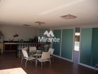 Casa Para Vender com 5 quartos sendo 5 suítes no bairro Papagaio em Feira De Santana