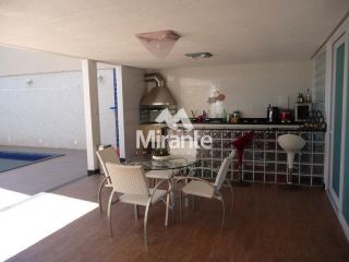 Casa Para Vender com 5 quartos sendo 5 suítes no bairro Papagaio em Feira De Santana