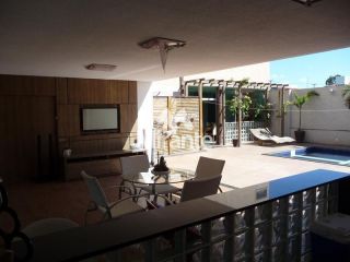 Casa Para Vender com 5 quartos sendo 5 suítes no bairro Papagaio em Feira De Santana